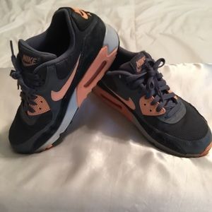 Nike Air EUC Size 9